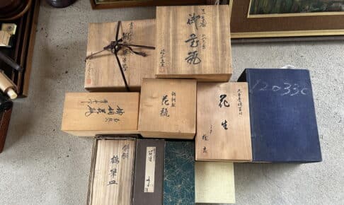 置物、陶磁器　木箱入り