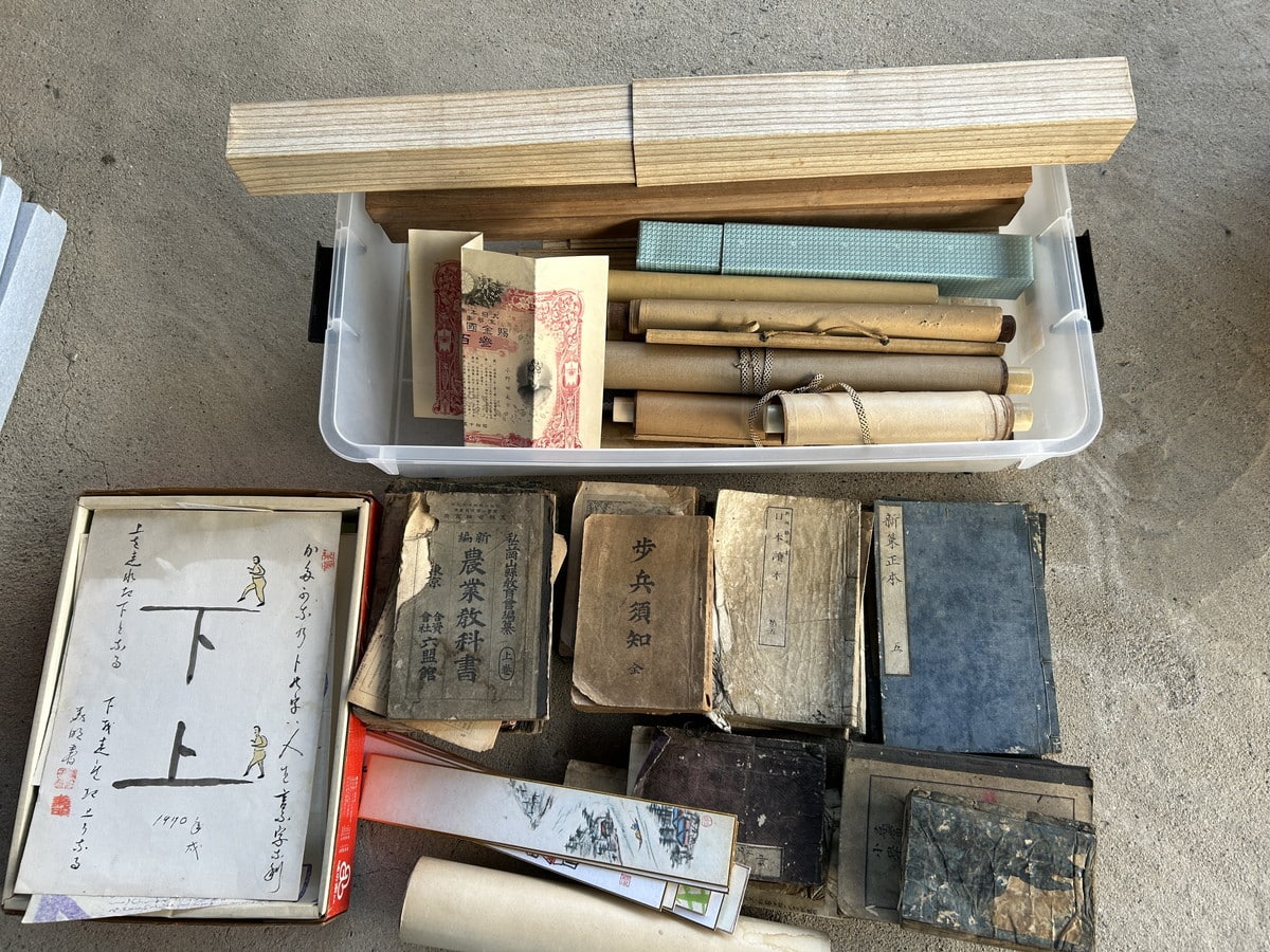 掛軸や古書古文書 出張買取 岡山市北区
