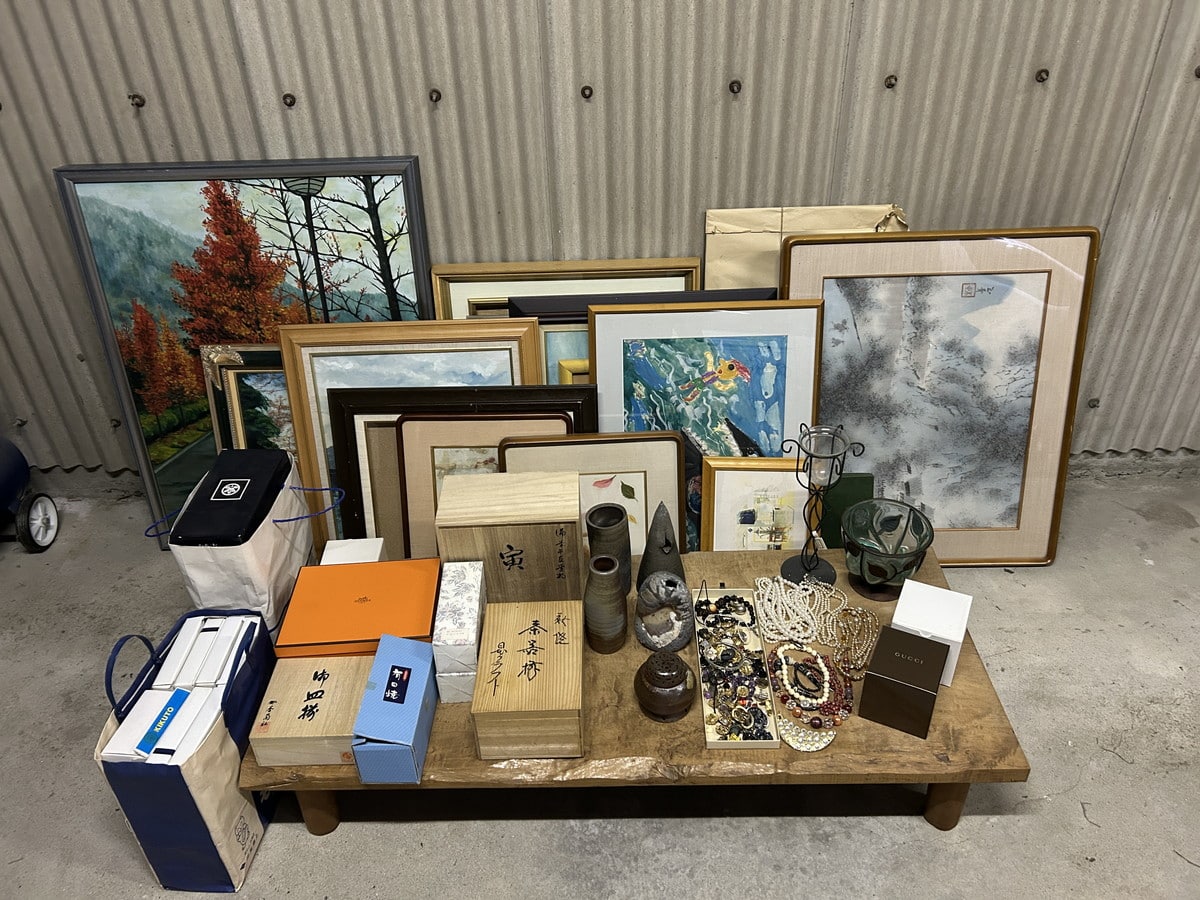 岡山市中区 焼物 絵画などの出張買取