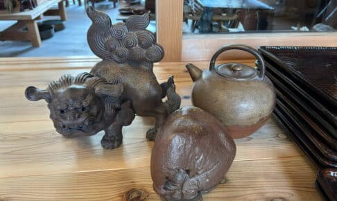 備前焼の獅子などを倉敷市鶴形の店頭にて買取